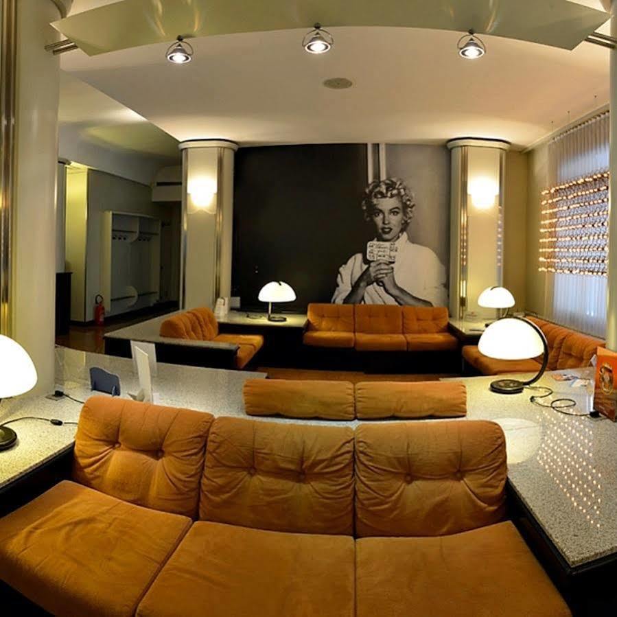 Sure By Western Milano Padua