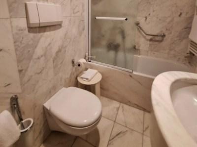 Hotel Sure By Western Milano Padua